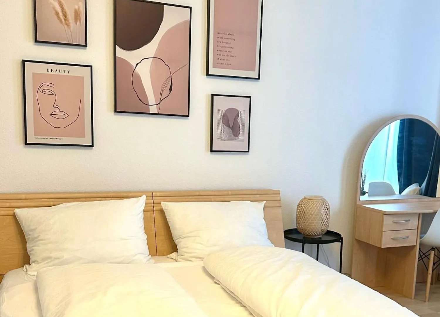 Frida City Center Apartment Ганновер 0*,  Германия